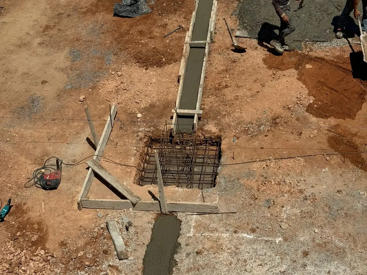 Hangar métallique construit par Wolcons à Casablanca — chantier en cours, photo 1 sur 11