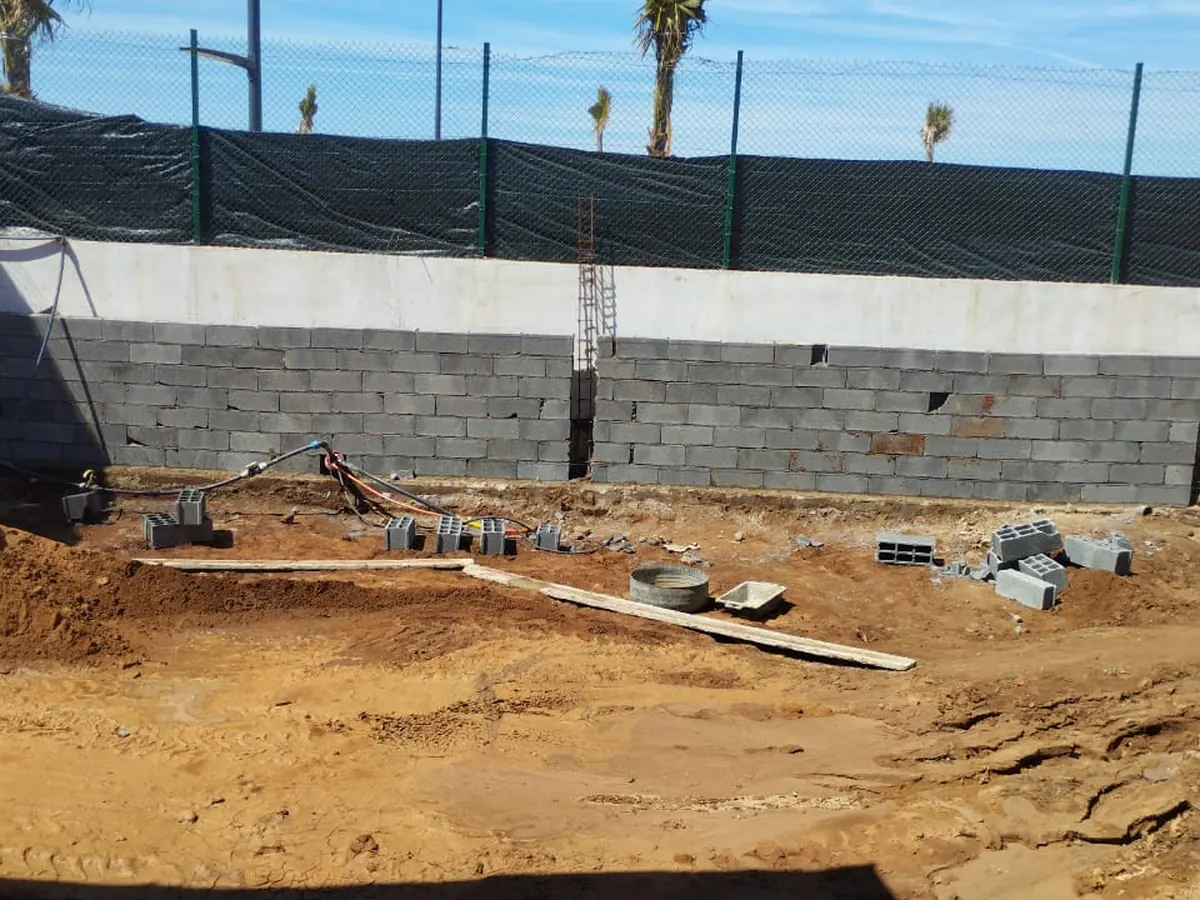Hangar métallique construit par Wolcons à Casablanca — chantier en cours, photo 2 sur 11
