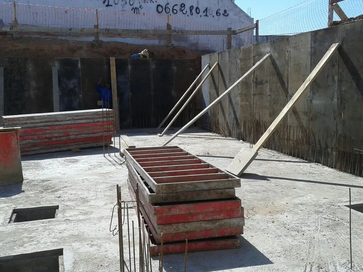 Villa CS : structure en cours d'élévation par Wolcons — chantier en cours, photo 3 sur 9